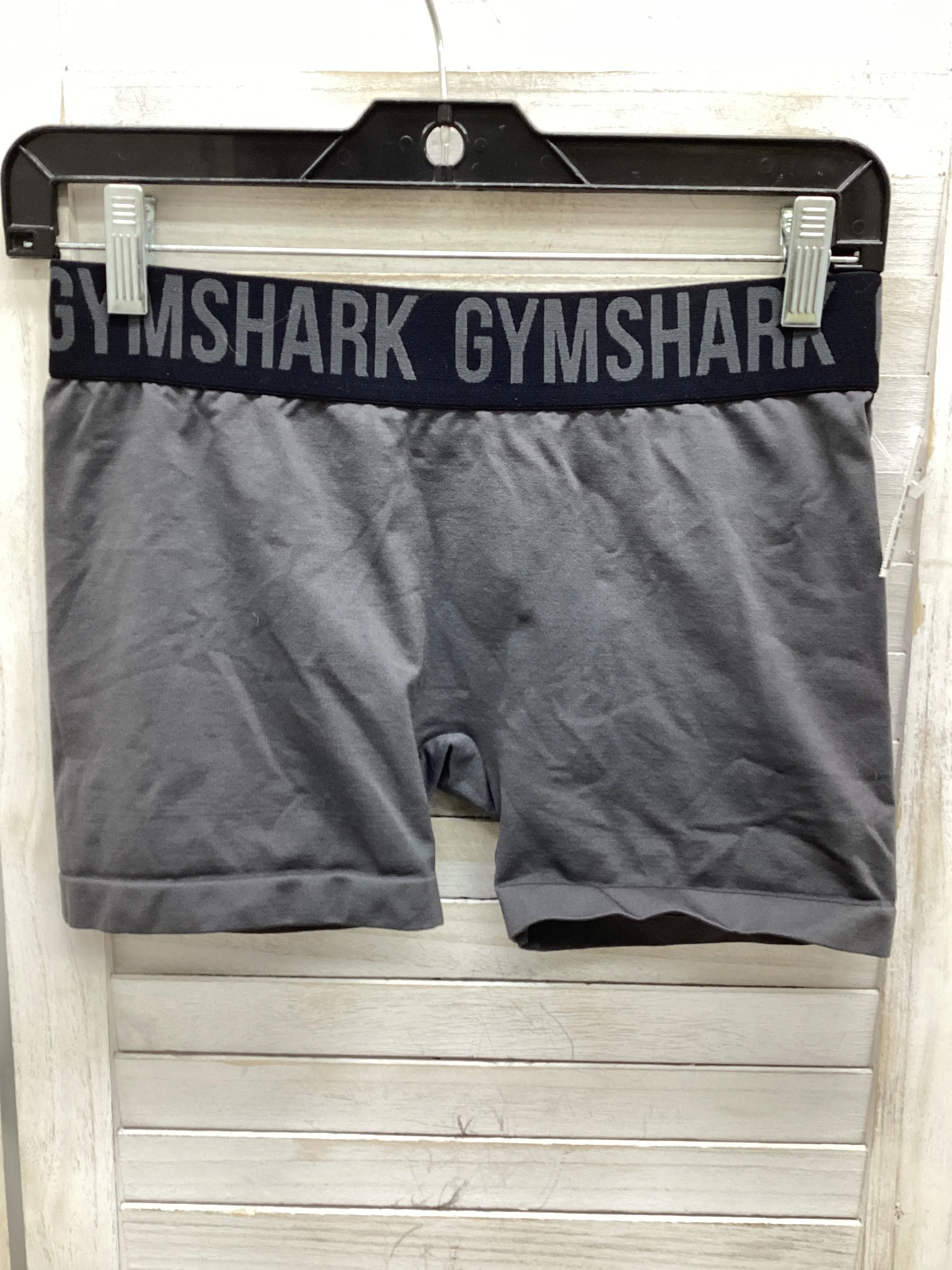 Athletic Shorts By Gym Shark In Grey, Size: S