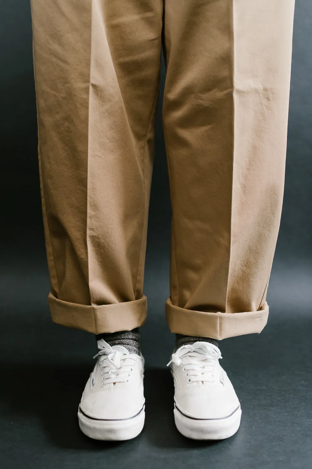 CHINO01.16 - 9.2oz Organic Cotton Twill Chino Relaxed Fit - Khaki