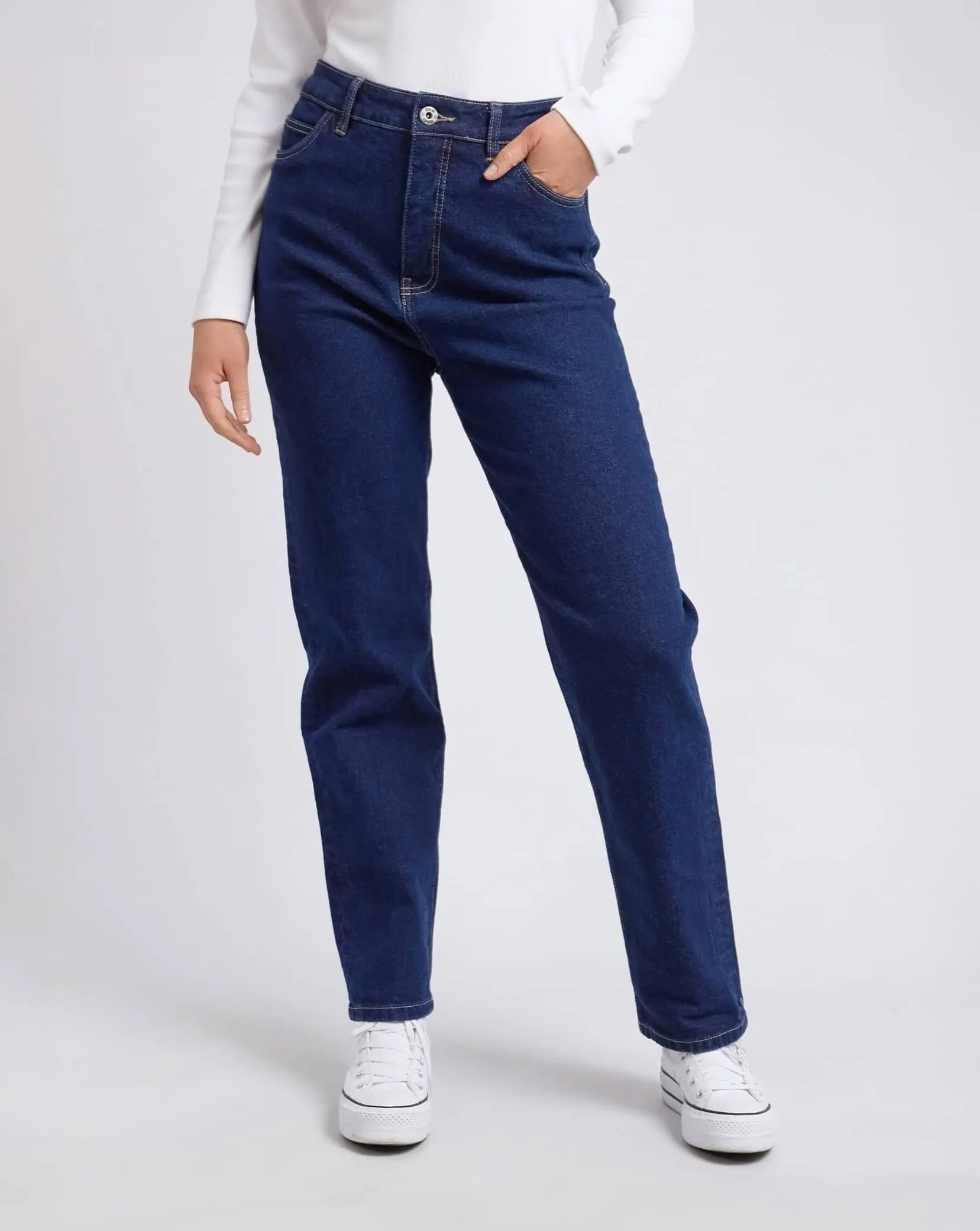 ELM Kate Straight Leg - Dark Blue Wash