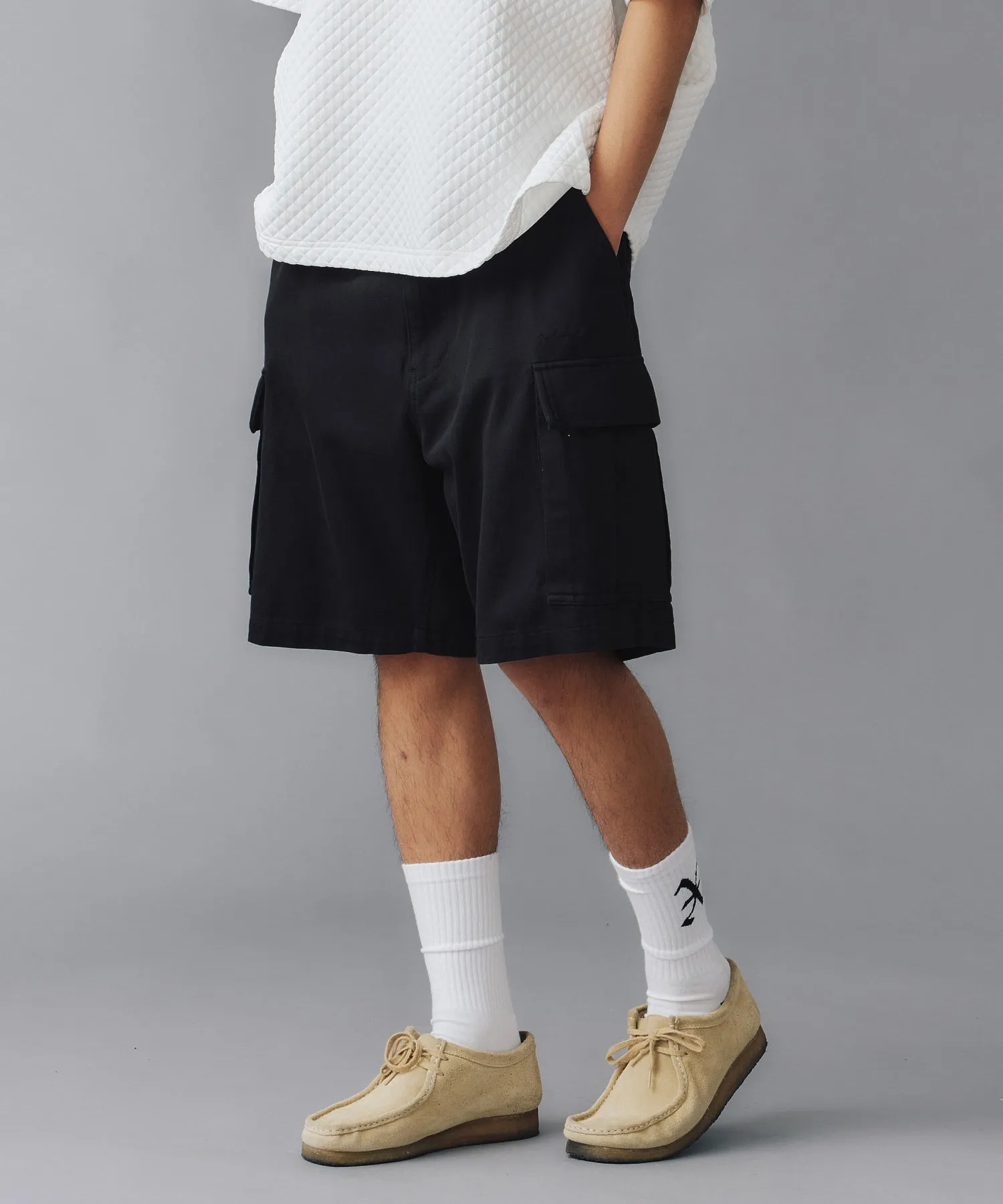 EMBROIDERED LOGO CARGO SHORT PANTS