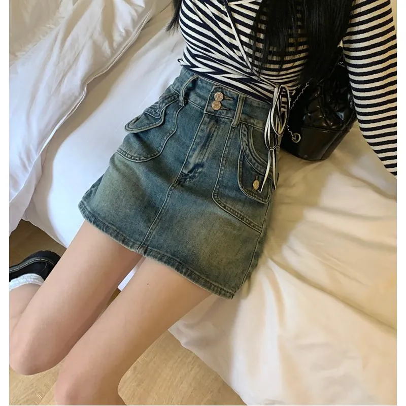 High-Waisted Retro A-Line Bodycon Denim Skirt