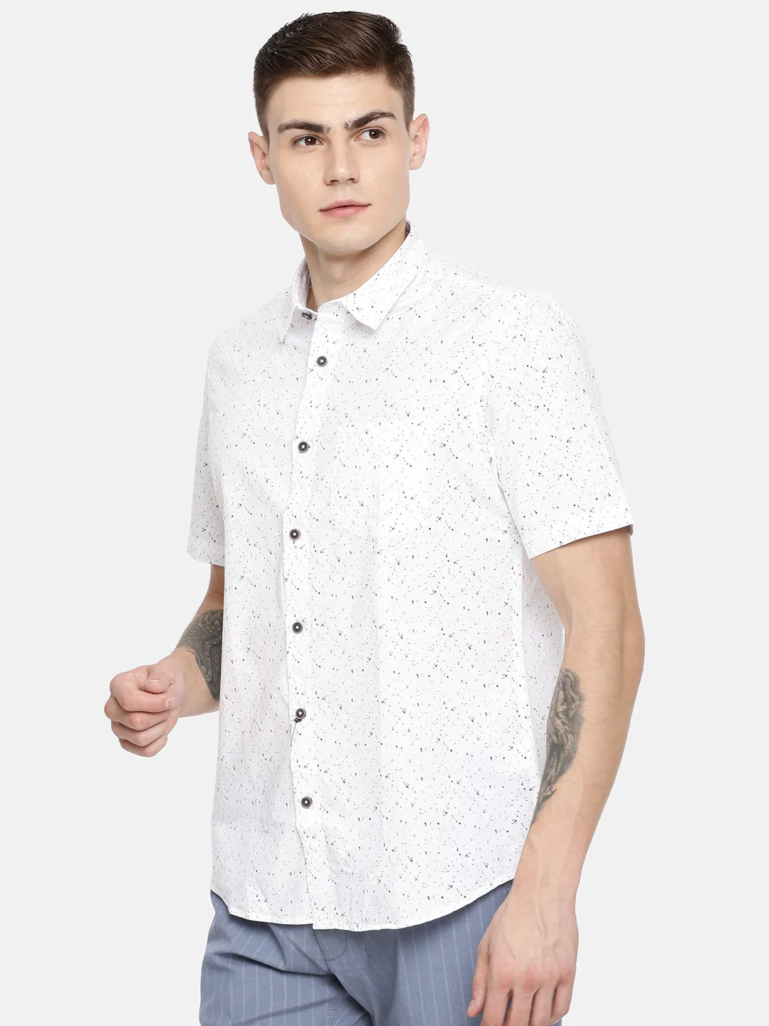 MEN'S WHITE ABSTRACT PRINT SLIM FIT SHIRT